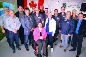 Les maires, la préfète mme Danielle H. Allard et la députée de Montcalm Mme Manon Perreault étaient sur place pour célébrer avec les citoyens et le conseil. DSC 6153